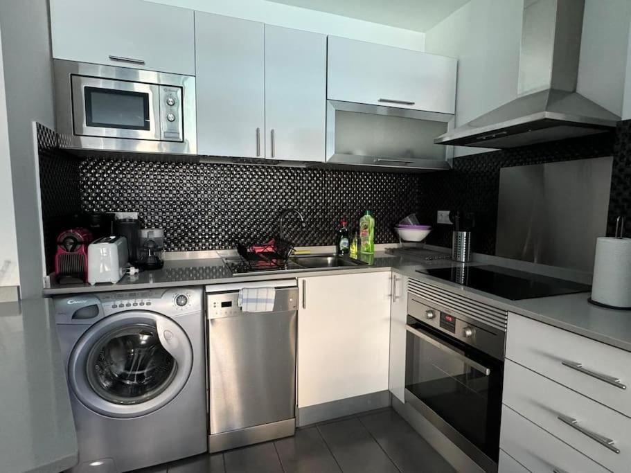 Apartamento Iguazu Poolview Near Yumbo Playa del Inglés Exterior foto